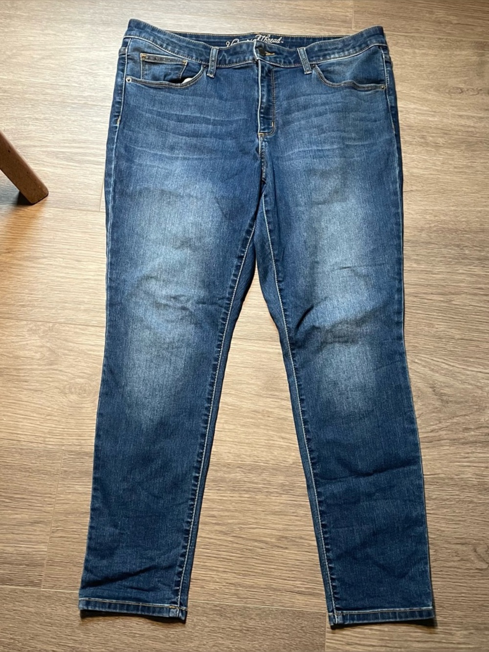 Universal Threads Women’s Size 14 32S Skinny Jeans Mid Rise Classic Denim Casual